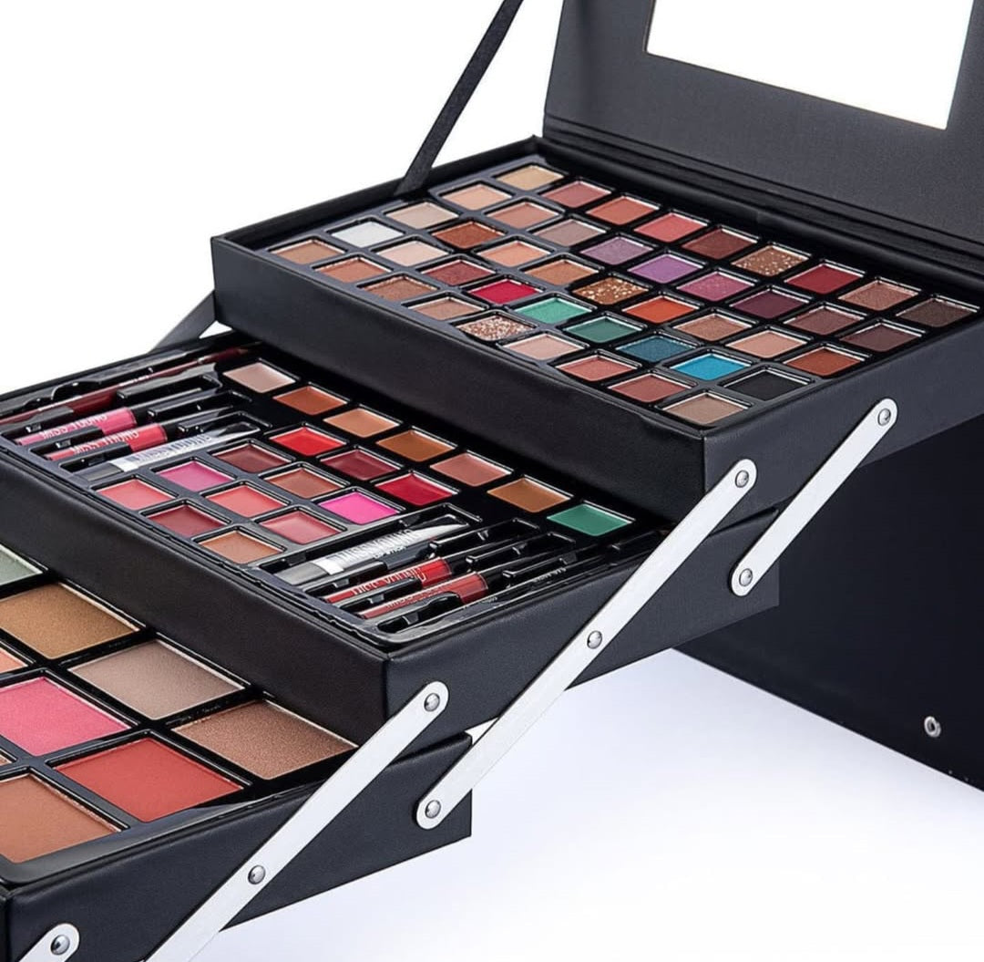 Miss Young Makeup Set